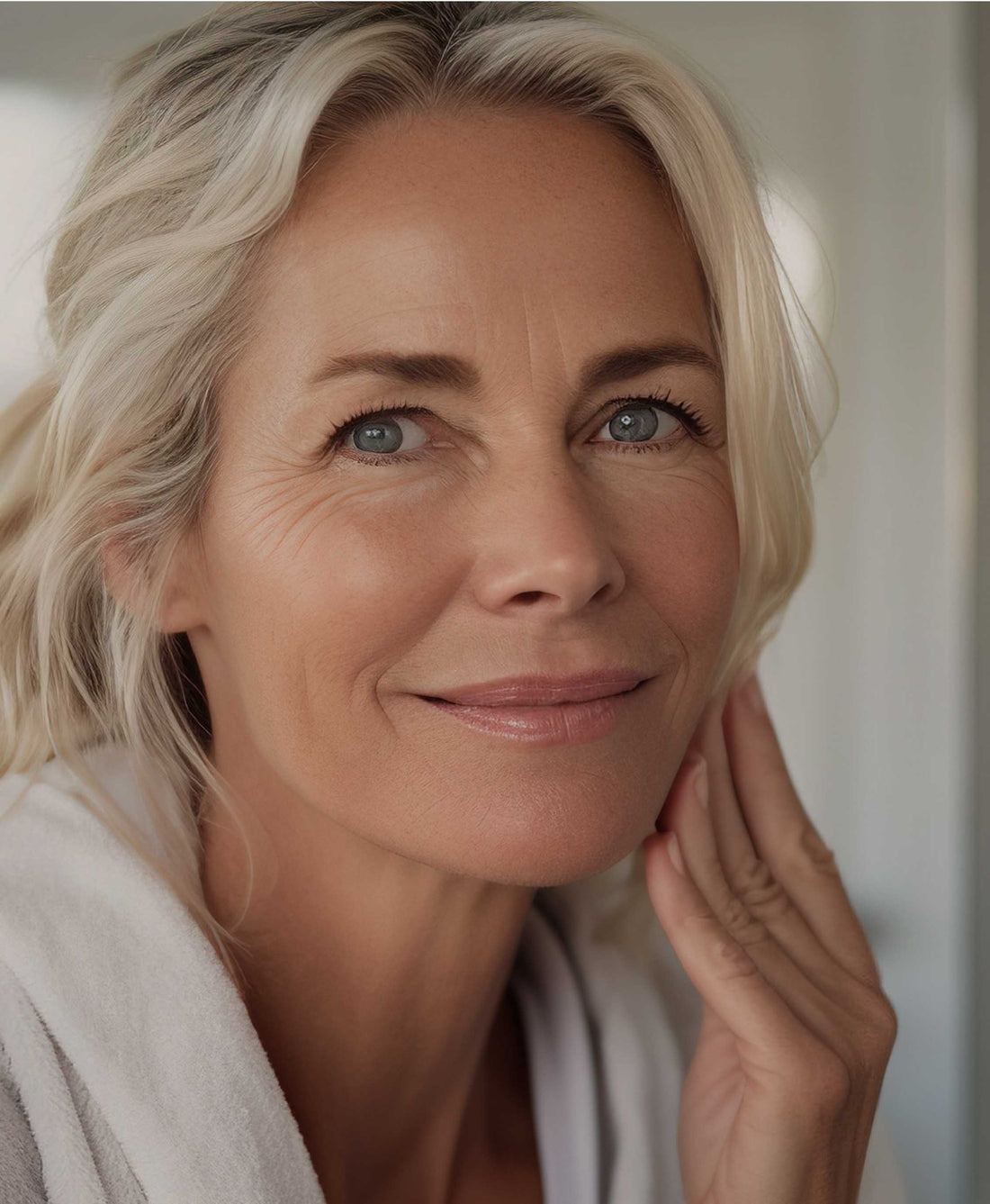 Comment améliorer sa peau et ses cheveux pendant la ménopause ?